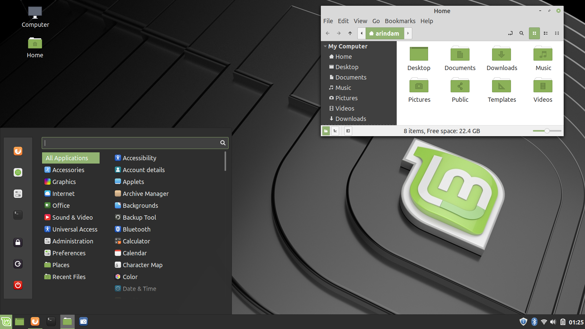 Linux-Mint-19.2-Cinnamon-Desktop.png